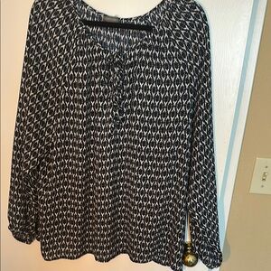 Vince Camuto Black and White Tie Front Long Sleeve Blouse